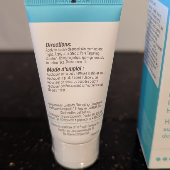 Proactiv Complexion Perfecting Hydrator. - Picture 2 of 5